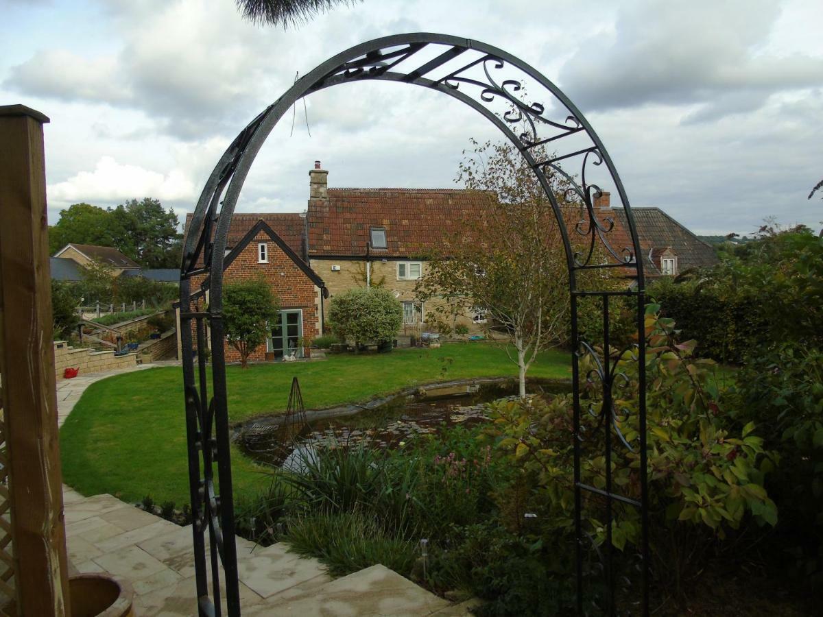 Talbot House Lacock Bagian luar foto