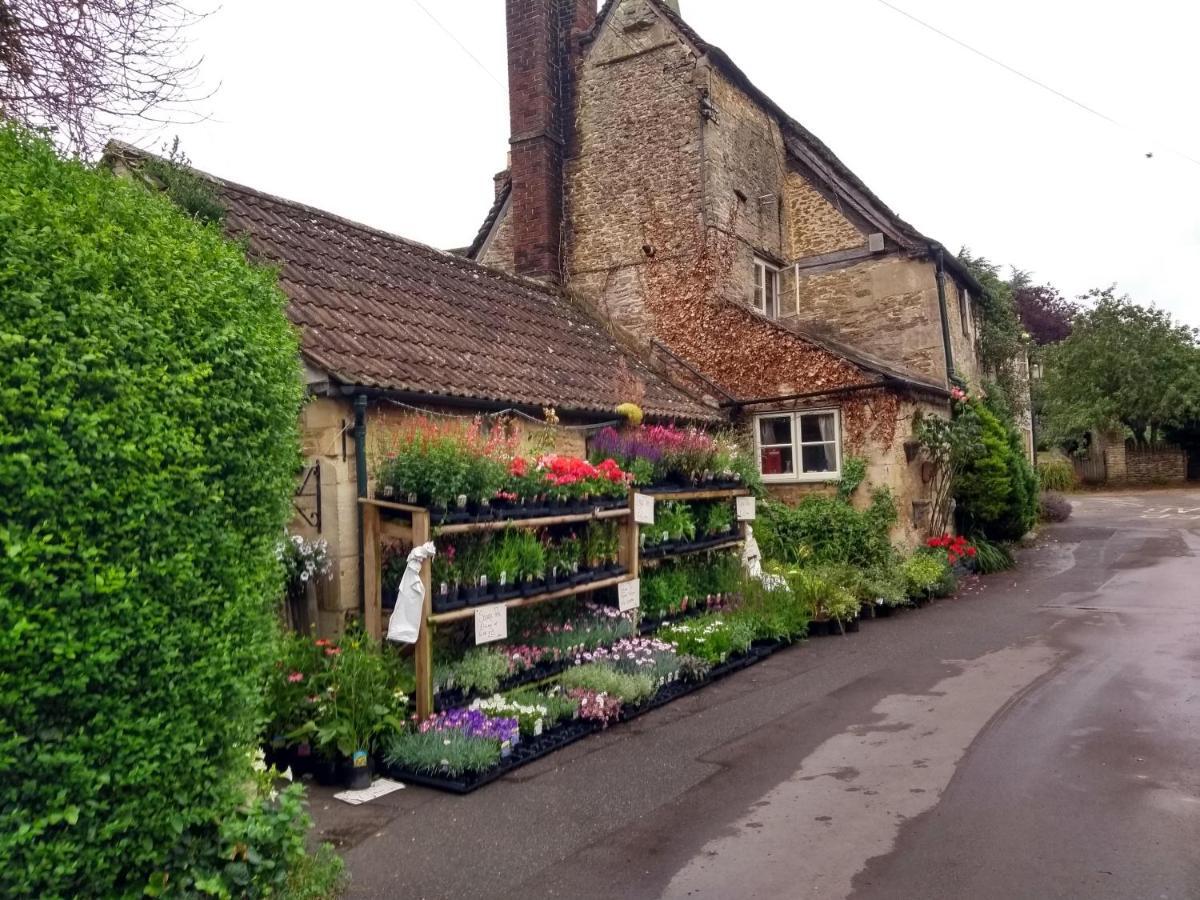 Talbot House Lacock Bagian luar foto